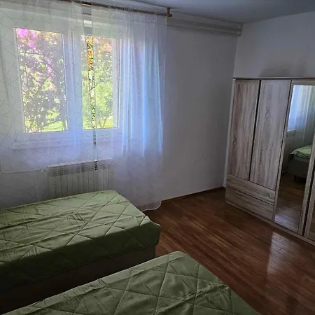 In - Riviera 17889 Appartamento