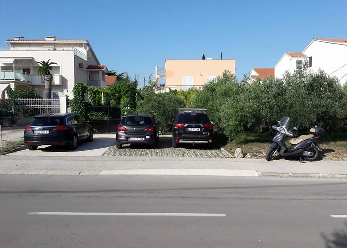 公寓 In - Riviera 17889 扎达尔